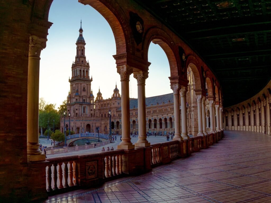 Plaza de España en Sevilla al atardecer